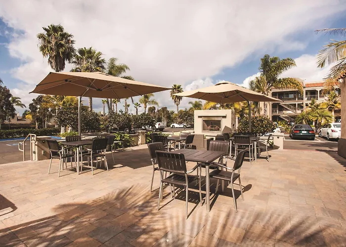 La Quinta By Wyndham Carlsbad - Legoland Area